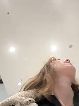 MariiD online show from 12.03.24