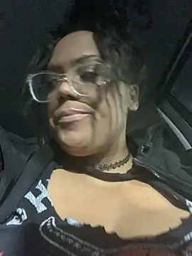 DezerayDelicious online show from 02.10.25