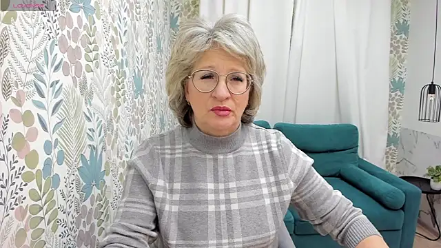 EvelynJoyful online show from 12.13.24