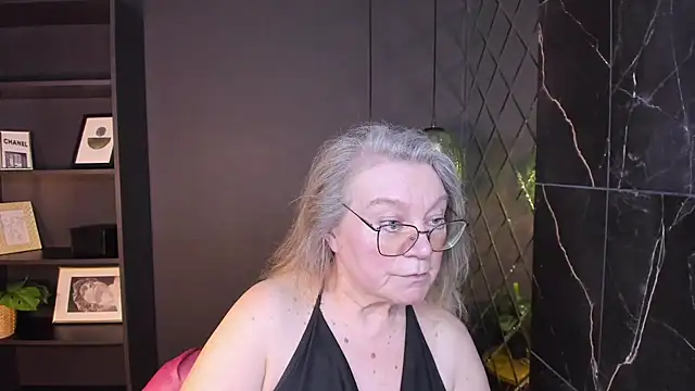 Snapshot of NataliMellow chatting on 03.20.26 NataliMellow online show from 03.20.26