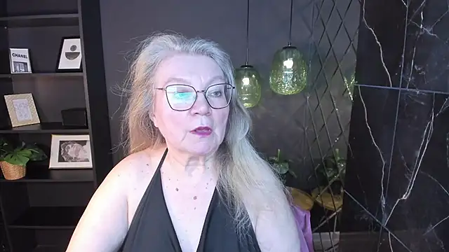 Snapshot of NataliMellow chatting on 03.23.26 NataliMellow online show from 03.23.26