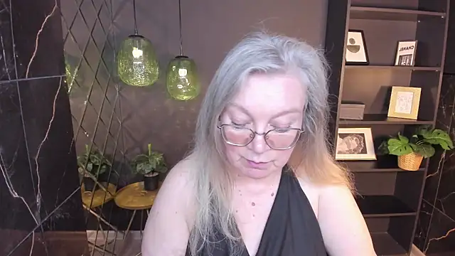 NataliMellow online show from 05.11.26
