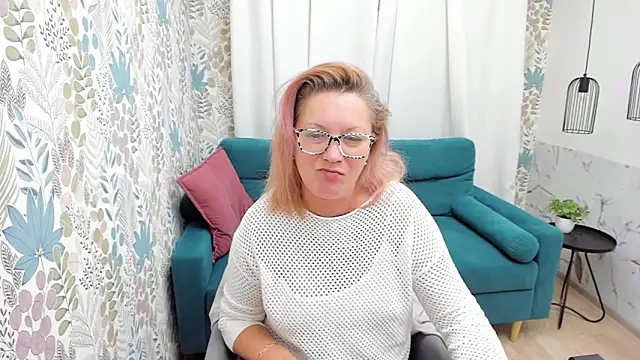 LeaPure online show from 12.16.24