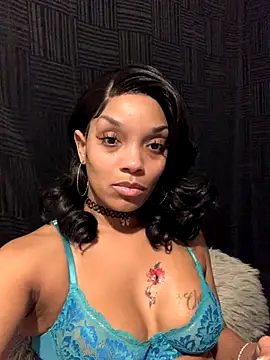 Snapshot of Rakiyahcharms chatting on 10.02.25 Rakiyahcharms online show from 10.02.25