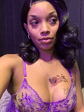 Snapshot of Rakiyahcharms chatting on 11.07.25 Rakiyahcharms online show from 11.07.25