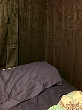 Snapshot of Rakiyahcharms chatting on 11.24.25 Rakiyahcharms online show from 11.24.25