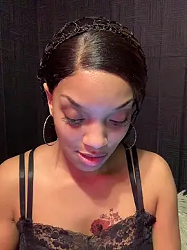 Rakiyahcharms online show from 12.18.25