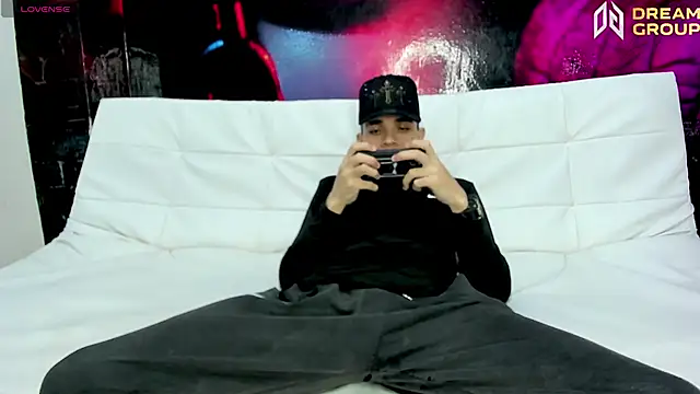 AmazingPartys online show from 04.16.26