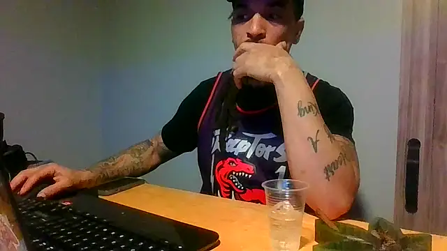 Snapshot of BigWayneBabyXXX chatting on 03.15.26 BigWayneBabyXXX online show from 03.15.26
