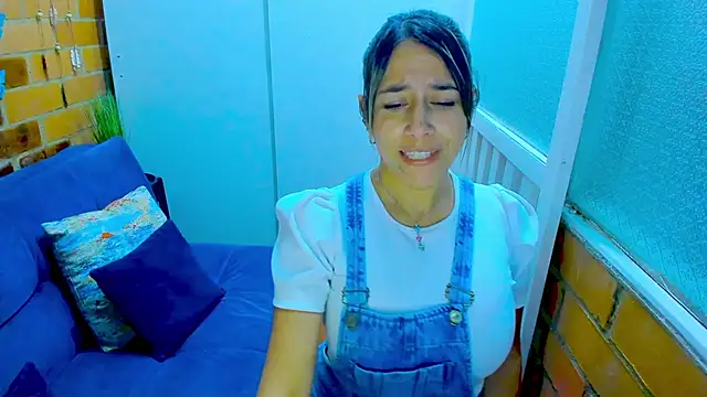 Snapshot of Penelope47 chatting on 01.20.25 Penelope47 online show from 01.20.25