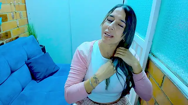 Snapshot of Penelope47 chatting on 02.08.25 Penelope47 online show from 02.08.25