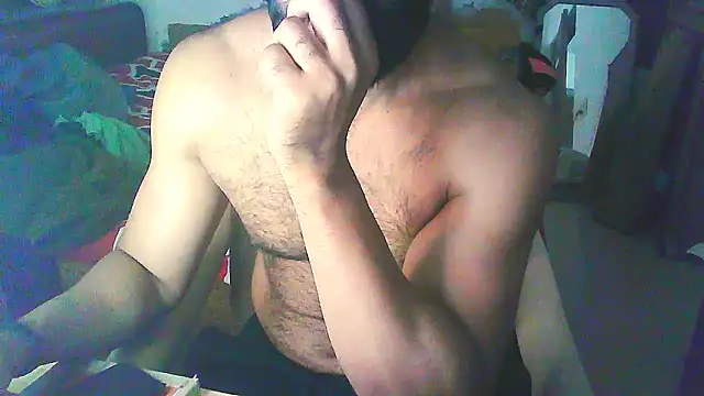 Snapshot of Vbestshow chatting on 12.16.25 Vbestshow online show from 12.16.25