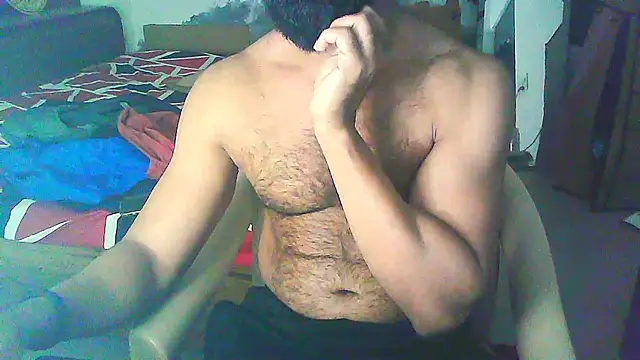 Snapshot of Vbestshow chatting on 12.21.25 Vbestshow online show from 12.21.25