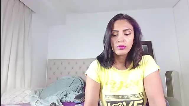 Snapshot of ms_freyax chatting on 06.21.26 ms freyax online show from 06.21.26