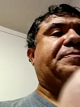 Snapshot of Wilwildwestone420 chatting on 04.19.26 Wilwildwestone420 online show from 04.19.26
