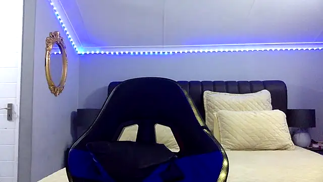 BOOTYBANGER24xx online show from 11.20.25