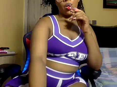 Snapshot of BOOTYBANGER24xx chatting on 04.05.26 BOOTYBANGER24xx online show from 04.05.26