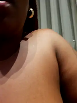 SWEETDOLLY29XX online show from 03.27.26