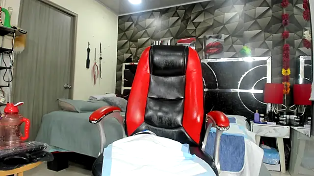 alexa fiore01 online show from 04.17.26