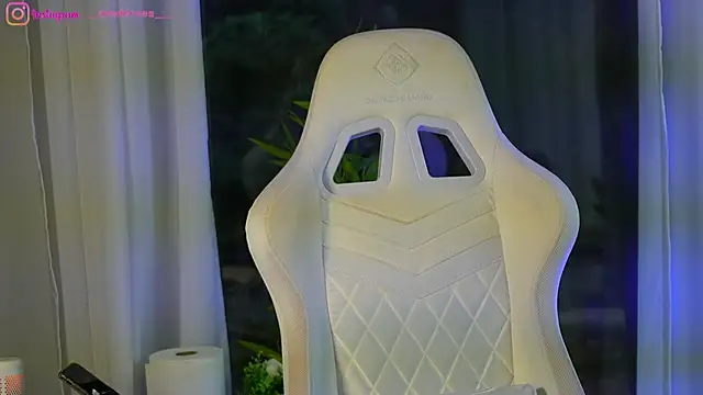 perfectt33n online show from 12.03.24