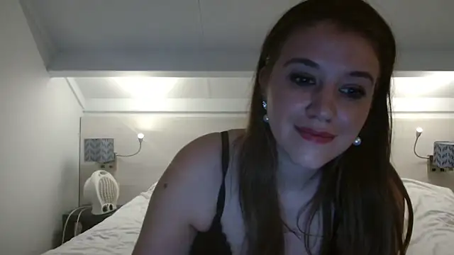 Neonstar online show from 12.04.24