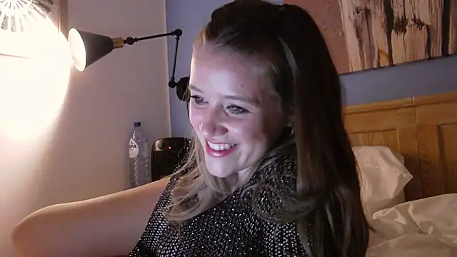 Neonstar online show from 03.21.25