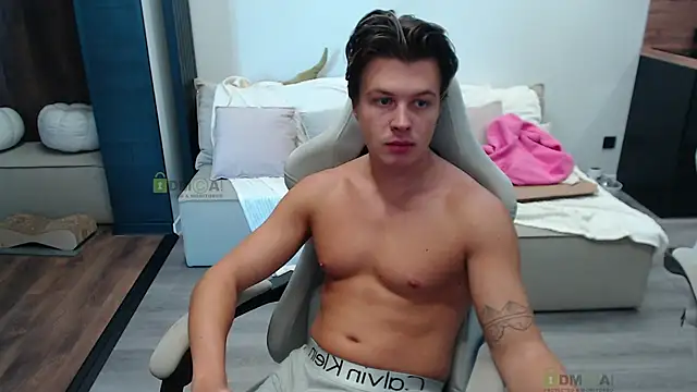 Sunny-Girl1 online show from 10.08.25