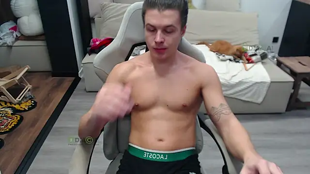 Sunny-Girl1 online show from 12.17.25