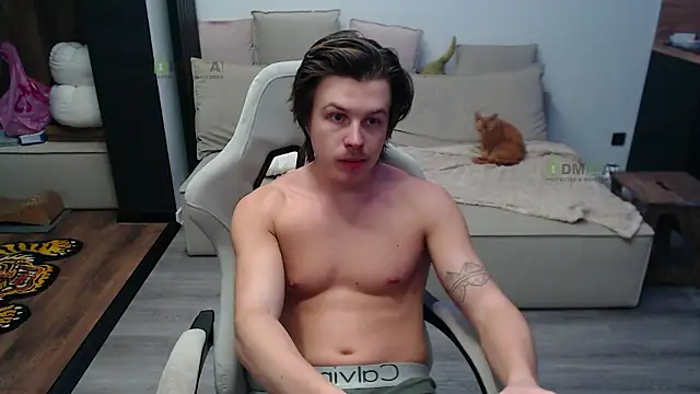 Snapshot of Sunny-Girl1 chatting on 02.02.26 Sunny-Girl1 online show from 02.02.26