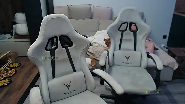 Snapshot of Sunny-Girl1 chatting on 02.05.26 Sunny-Girl1 online show from 02.05.26