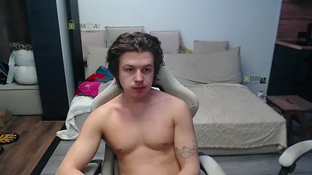 Snapshot of Sunny-Girl1 chatting on 03.01.26 Sunny-Girl1 online show from 03.01.26