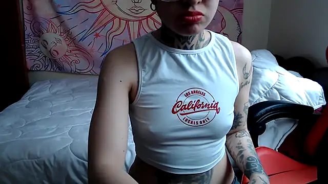 ArrangedFoot online show from 02.22.26