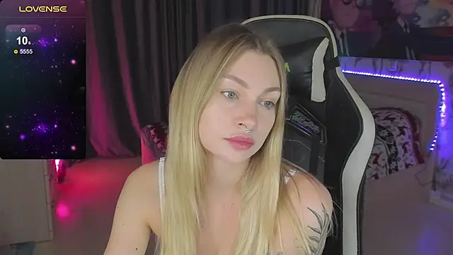 BiMolly online show from 12.08.24