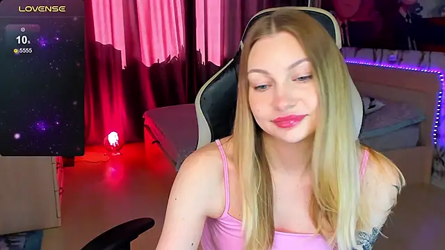 BiMolly online show from 09.13.25