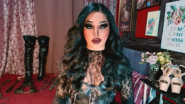 trixxielicious online show from 04.13.26