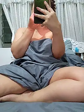 Snapshot of BadMicaela1 chatting on 09.17.25 BadMicaela1 online show from 09.17.25