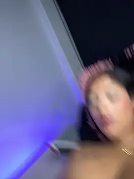 Snapshot of Shantal_Lovee chatting on 01.31.25 Shantal Lovee online show from 01.31.25