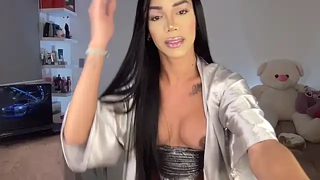 Snapshot of Michell_simons chatting on 03.11.25 Michell simons online show from 03.11.25