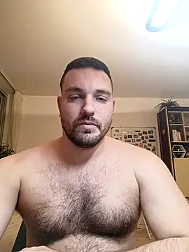 Snapshot of PowerToes chatting on 12.16.25 PowerToes online show from 12.16.25