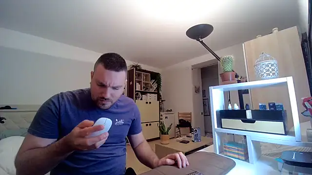 Snapshot of PowerToes chatting on 02.02.26 PowerToes online show from 02.02.26