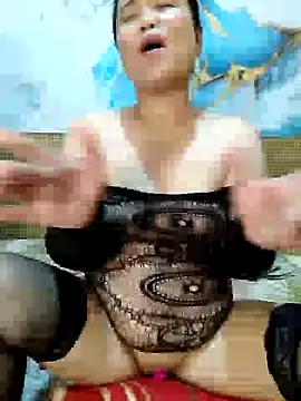 Snapshot of aya_01 chatting on 03.16.25 aya 01 online show from 03.16.25