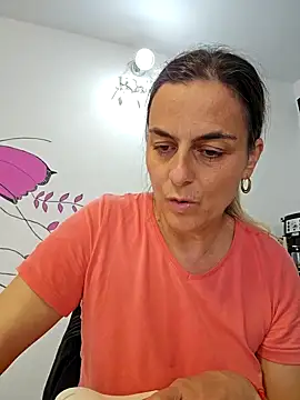 IsabelleCraft online show from 03.16.25