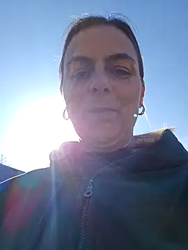 IsabelleCraft online show from 03.22.25