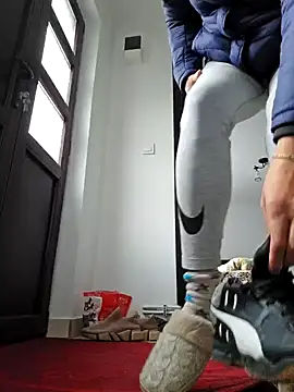 IsabelleCraft online show from 10.06.25