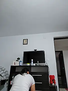 IsabelleCraft online show from 11.28.25