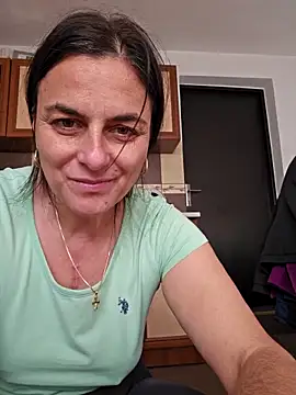 IsabelleCraft online show from 12.15.25