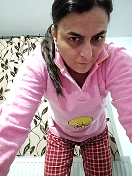 IsabelleCraft online show from 02.07.26