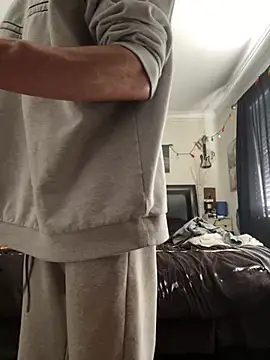 honneymel online show from 03.08.25