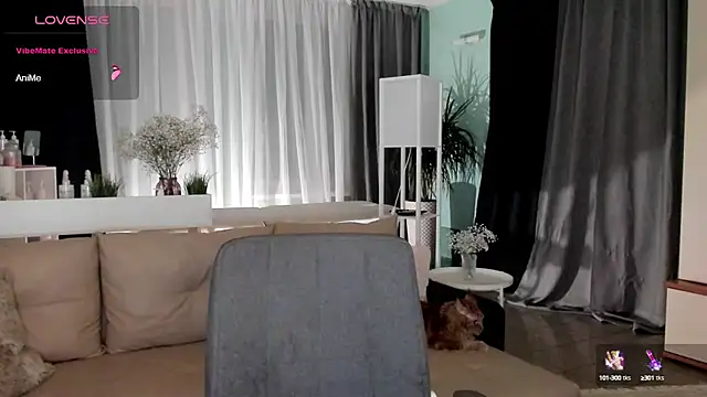 Libby Nora online show from 01.10.25