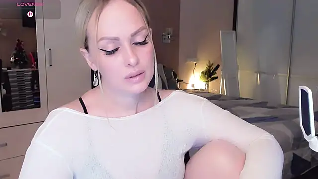 Libby Nora online show from 12.22.25